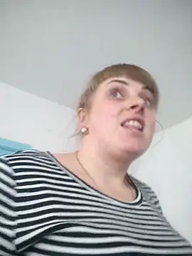 CoddessCrystal online show from 11-17-25, 09:37