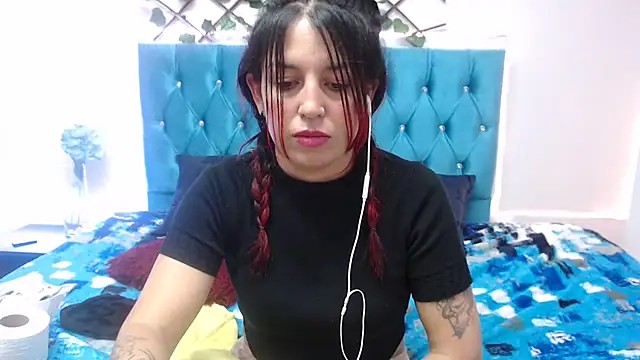 Melani cute02 online show from 02-14-25, 05:41