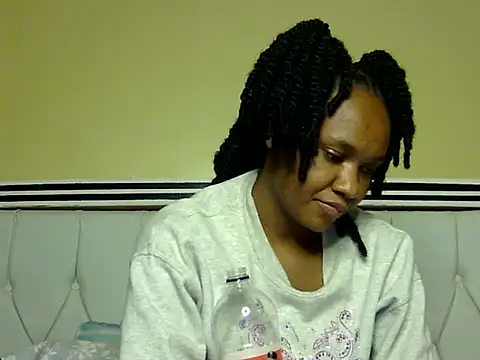 Snapshot of Jay_Vee chatting on 11-19-25, 09:26 Jay Vee online show from 11-19-25, 09:26