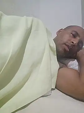 Snapshot of Binhosex2024 chatting on 11-14-25, 06:23 Binhosex2024 online show from 11-14-25, 06:23