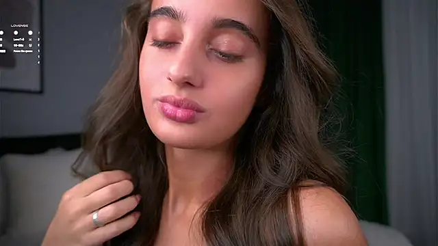 PiquingOgalala online show from 11-28-25, 01:08