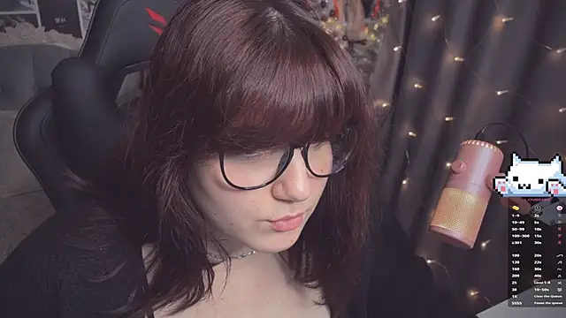 Snapshot of Diasporaaa chatting on 01-04-25, 08:59 Diasporaaa online show from 01-04-25, 08:59