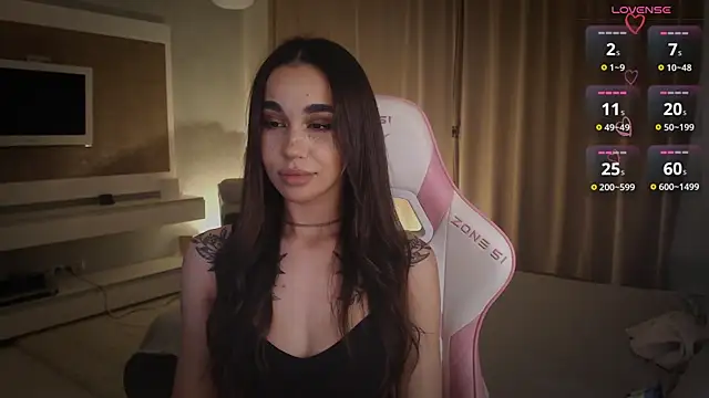 Snapshot of march_mellow chatting on 02-20-25, 08:14 march mellow online show from 02-20-25, 08:14