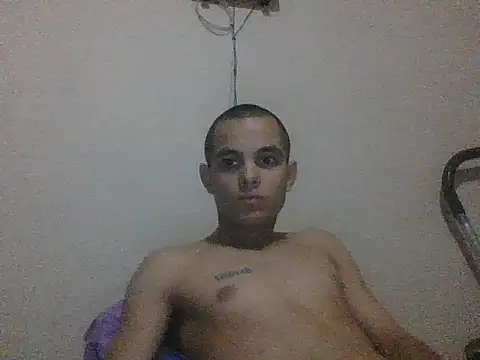 Snapshot of JoanBS21 chatting on 10-05-25, 03:38 JoanBS21 online show from 10-05-25, 03:38