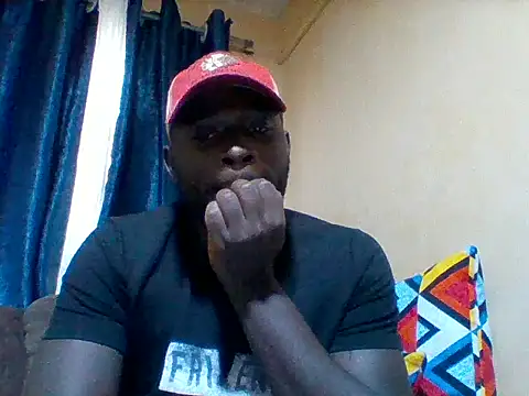 Snapshot of ClinDi chatting on 01-12-26, 03:06 ClinDi online show from 01-12-26, 03:06