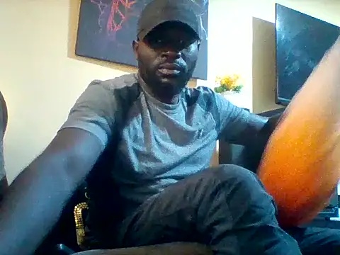 Snapshot of ClinDi chatting on 02-18-26, 01:29 ClinDi online show from 02-18-26, 01:29