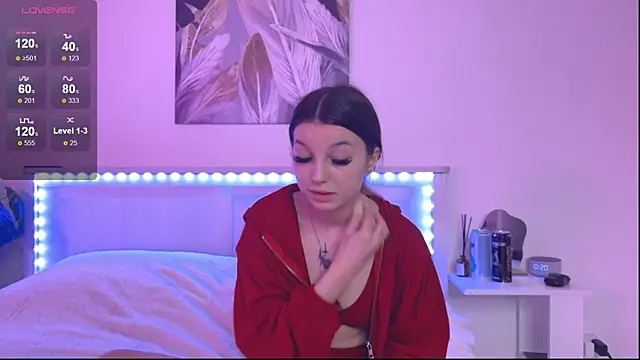 Veronica leal online show from 10-30-25, 07:21