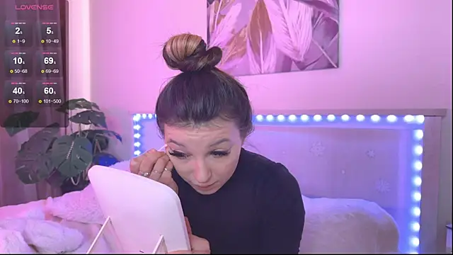 Veronica leal online show from 03-26-26, 08:20