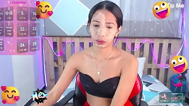 Lina10 online show from 03-05-25, 06:23