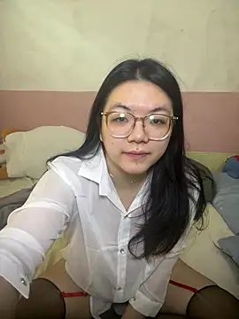 liu195874 online show from 02-14-26, 07:27