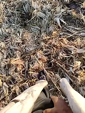 Snapshot of murokkk31 chatting on 09-22-25, 04:03 murokkk31 online show from 09-22-25, 04:03