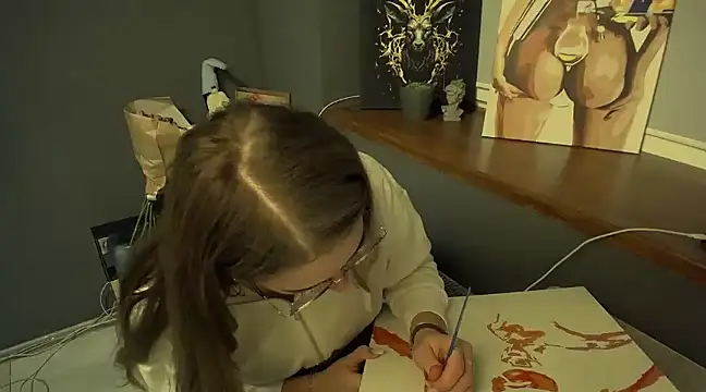 luxie milady online show from 02-12-25, 01:59