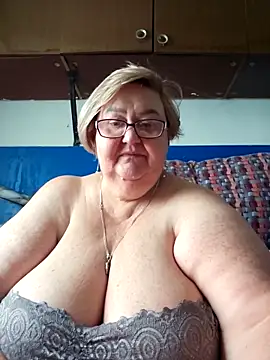 Awn290668 online show from 09-14-25, 06:12