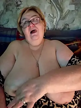 Awn290668 online show from 02-05-26, 05:34