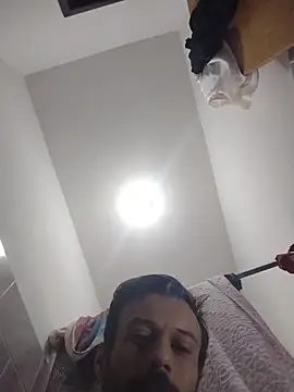 LopeseLua online show from 11-27-25, 01:24