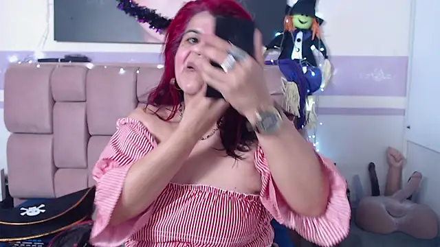 RoxetteMature online show from 10-28-25, 11:58