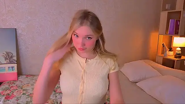 BoysLoveBlondee online show from 02-18-26, 07:26