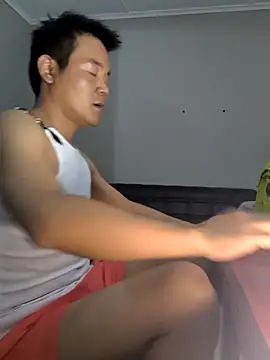 Snapshot of kisstoyousoon2024 chatting on 09-18-25, 05:04 kisstoyousoon2024 online show from 09-18-25, 05:04