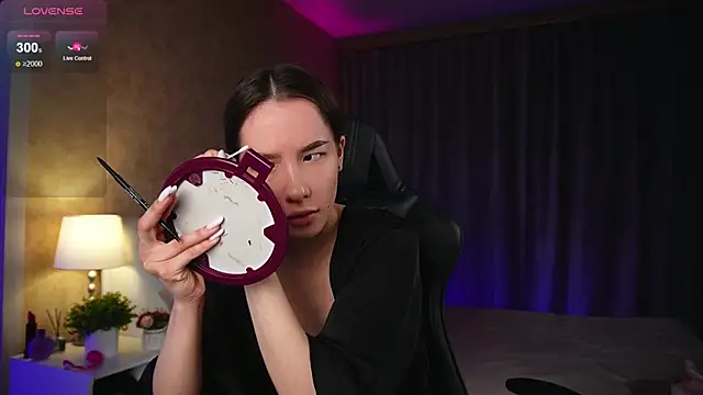 Snapshot of Amely_Young chatting on 12-22-24, 02:06 Amely Young online show from 12-22-24, 02:06