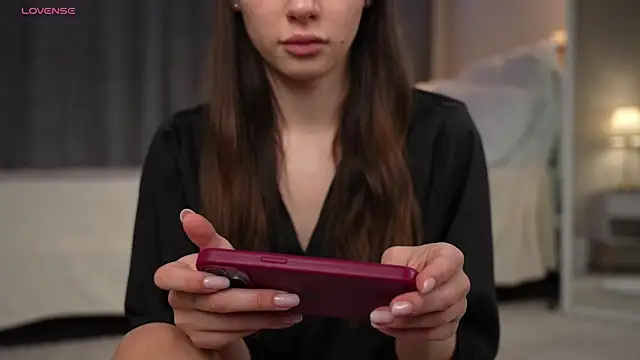 Snapshot of Amely_Young chatting on 12-01-25, 02:05 Amely Young online show from 12-01-25, 02:05