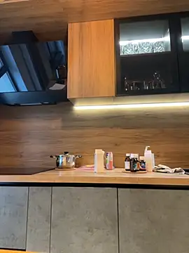 Jessy Jo online show from 10-04-25, 05:27