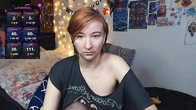 Snapshot of licentia__poetica chatting on 12-17-24, 05:15 licentia poetica online show from 12-17-24, 05:15