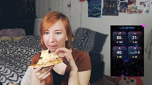 Snapshot of licentia__poetica chatting on 02-10-25, 12:08 licentia poetica online show from 02-10-25, 12:08