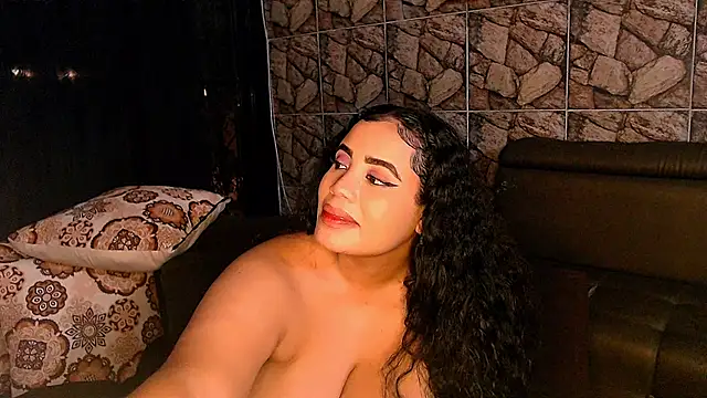 Emmacamille online show from 02-27-25, 06:50