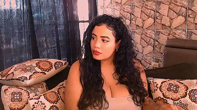 Emmacamille online show from 02-27-25, 04:43