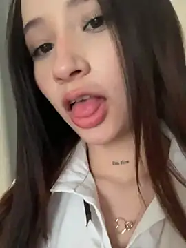 Snapshot of Angeeel_ chatting on 01-19-25, 09:45 Angeeel  online show from 01-19-25, 09:45