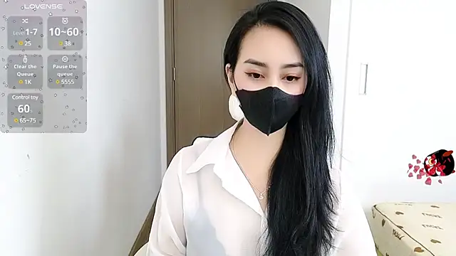 -----Sue----- online show from 03-08-25, 12:52