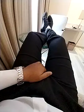 Divyansh 27 online show from 02-02-25, 06:26