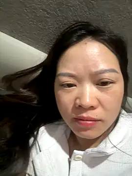 Hellen 111 online show from 11-02-25, 11:51