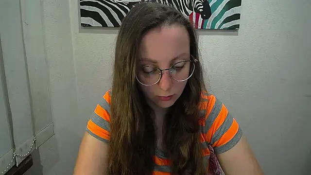 Snapshot of _Annabelle_Lee chatting on 07-13-26, 06:05 Annabelle Lee online show from 07-13-26, 06:05