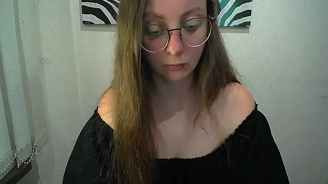 Snapshot of _Annabelle_Lee chatting on 07-31-26, 07:19 Annabelle Lee online show from 07-31-26, 07:19