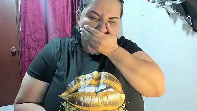 tetasgrandes karol online show from 01-05-25, 02:38