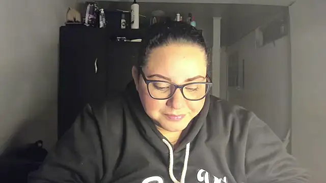 tetasgrandes karol online show from 09-09-25, 10:15