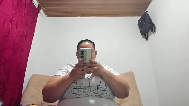 tetasgrandes karol online show from 11-03-25, 11:48