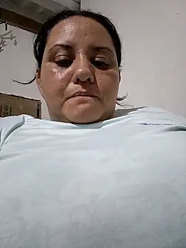 tetasgrandes karol online show from 02-14-26, 01:46