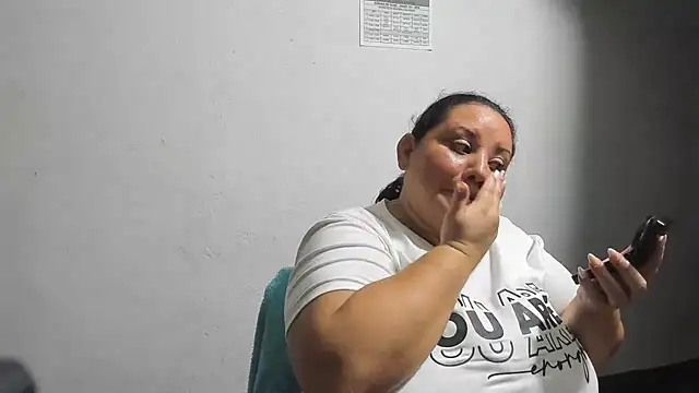 tetasgrandes karol online show from 03-08-26, 01:14