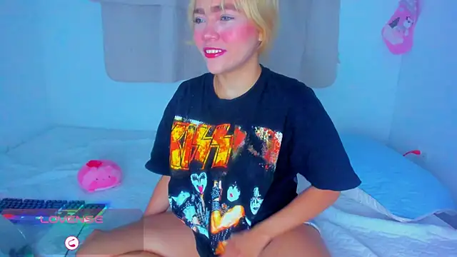 Snapshot of Sweet_MaryJane2 chatting on 12-13-24, 07:58 Sweet MaryJane2 online show from 12-13-24, 07:58