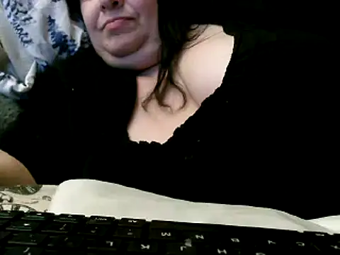 WHITEDAROSE online show from 02-19-25, 03:50