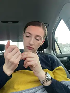 Snapshot of KateRedgar chatting on 02-27-25, 02:43 KateRedgar online show from 02-27-25, 02:43