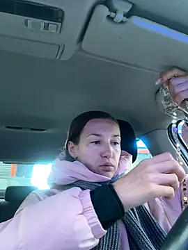 Snapshot of KateRedgar chatting on 11-30-25, 11:58 KateRedgar online show from 11-30-25, 11:58