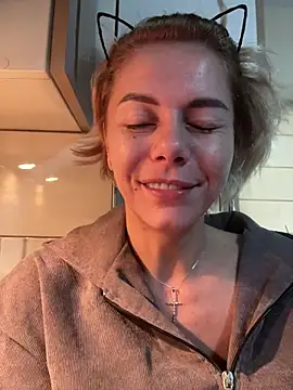 tanyagrey online show from 10-30-25, 06:37