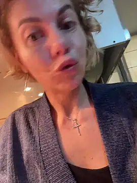 tanyagrey online show from 11-06-25, 07:20