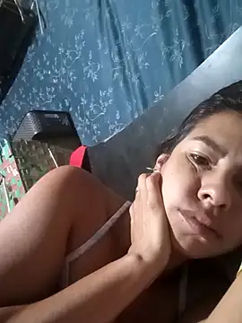 Snapshot of Alanagracia chatting on 02-07-25, 12:50 Alanagracia online show from 02-07-25, 12:50