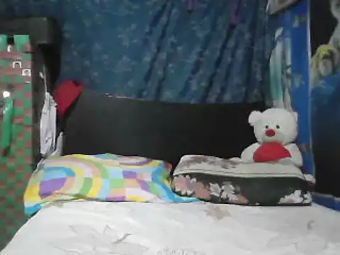 Snapshot of Alanagracia chatting on 02-16-25, 07:05 Alanagracia online show from 02-16-25, 07:05