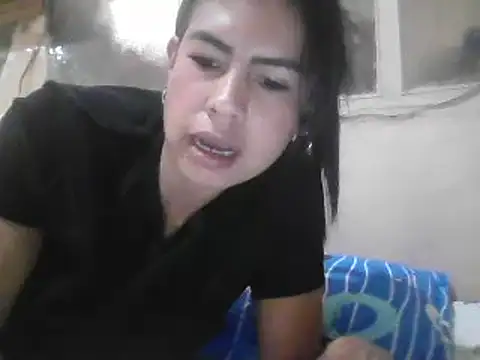 Snapshot of Alanagracia chatting on 02-20-25, 04:57 Alanagracia online show from 02-20-25, 04:57