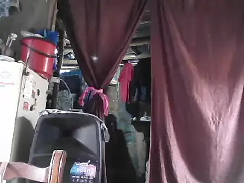 Snapshot of Alanagracia chatting on 02-28-25, 02:53 Alanagracia online show from 02-28-25, 02:53